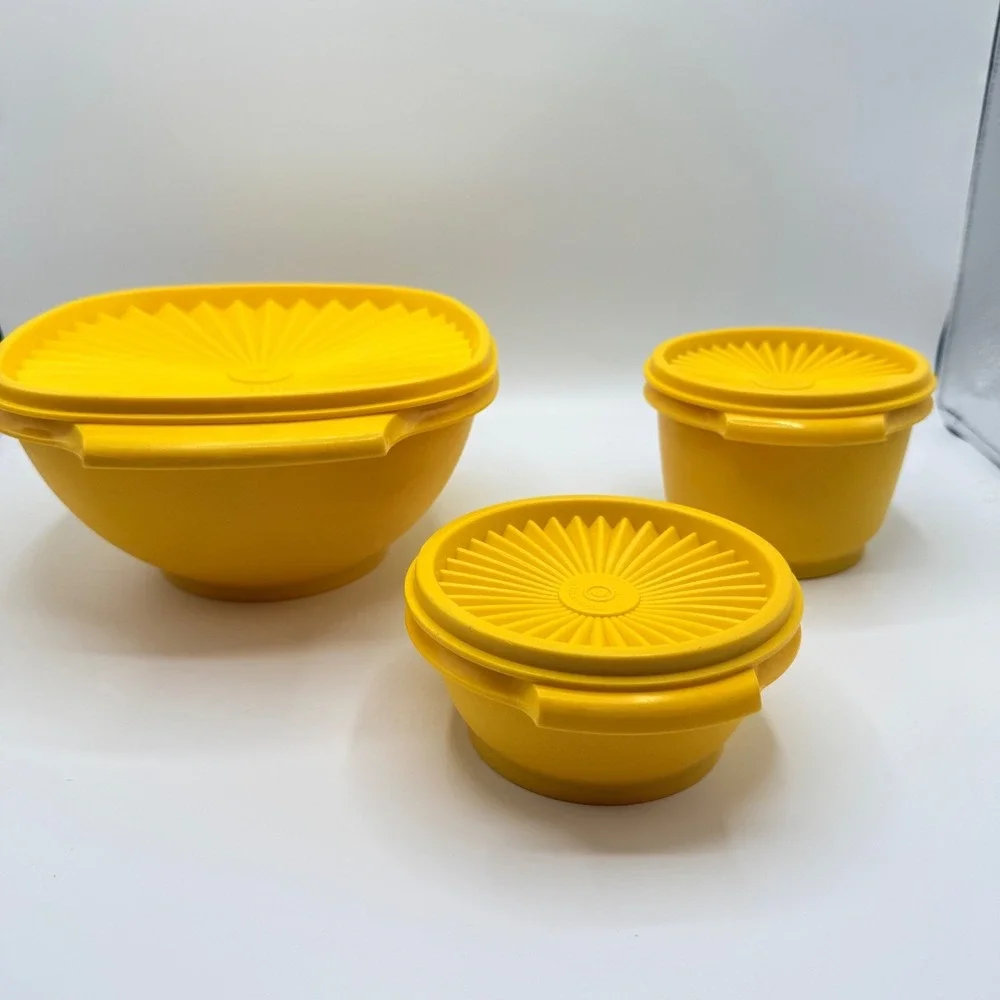 Tupperware‎ Harvest Gold Yellow Servalier Bowl 836 1323 886